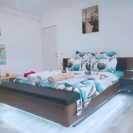 Apartament Etaj 4 Fără Lift. Garsoniera Moderna, Bloc Nou Craiova
