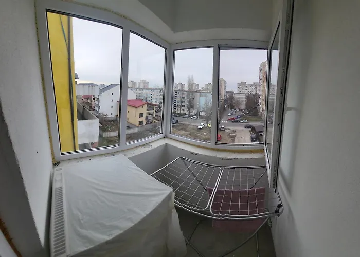 28 Constantin Brancoveanu, Craiovita, Self Check-in *