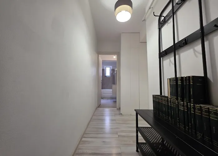 28 Constantin Brancoveanu, Craiovita, Self Check-in 公寓 *